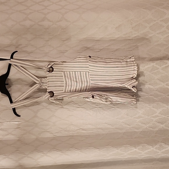 Small White Romper - Picture 1 of 5